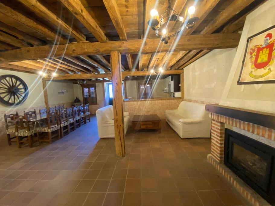 Villa Casa Gonzalez à Mozoncillo Extérieur photo